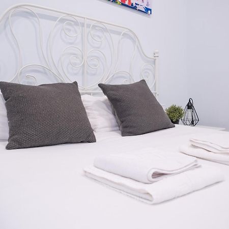 Abc Apartments Мадрид Екстериор снимка