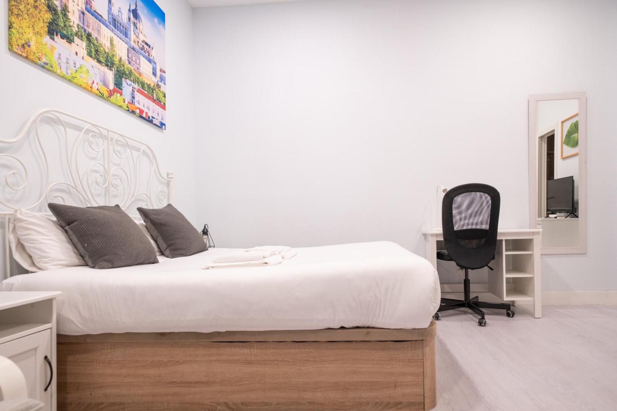 Abc Apartments Мадрид Екстериор снимка