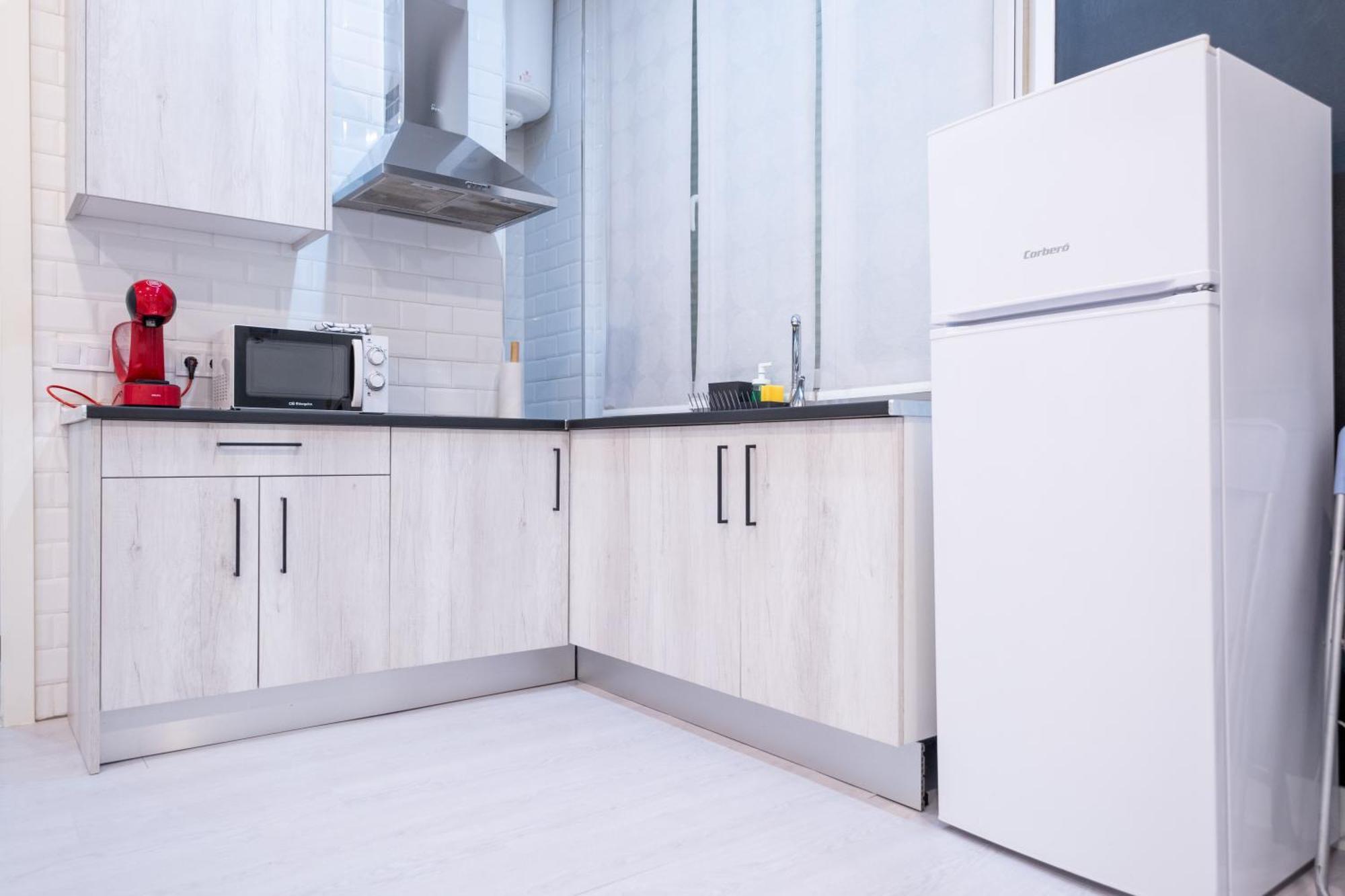 Abc Apartments Мадрид Екстериор снимка